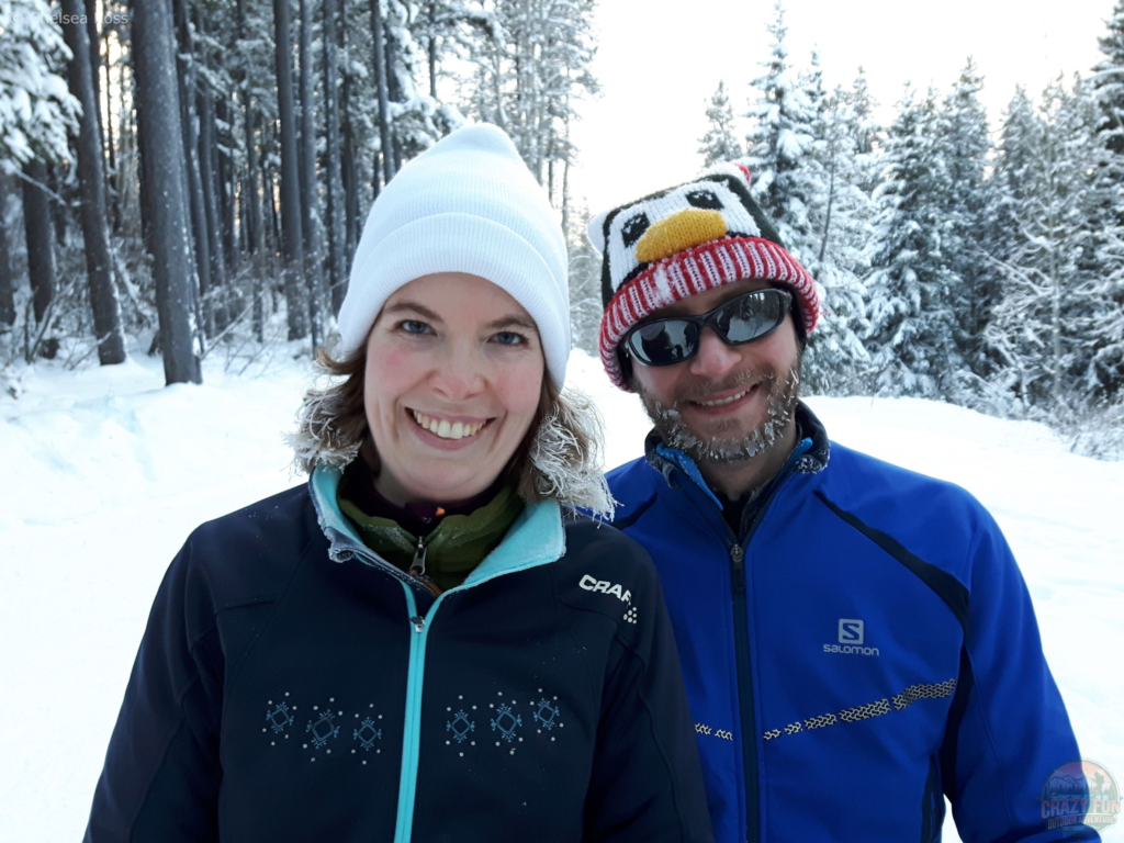 Picture of two people who love cross-country skiing.