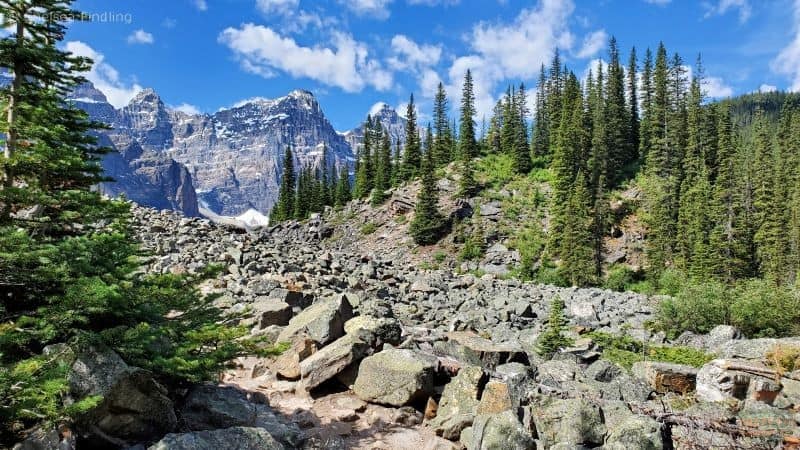 Rock pile to start Consolation Lakes hike.