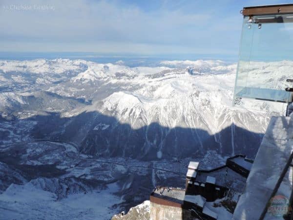 Glass viewing platform